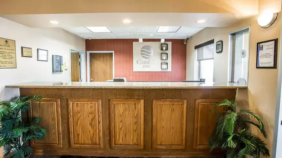 Comfort Inn Hobart | Indiana - Hobart