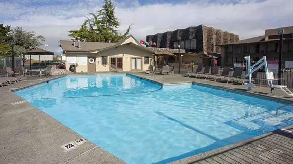 Red Lion Hotel Port Angeles | Washington - Port Angeles