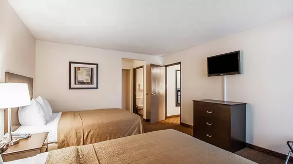 Quality Inn Murfreesboro | Tennessee - Nashville-Davidson - Nashville (ve civarı) - Murfreesboro