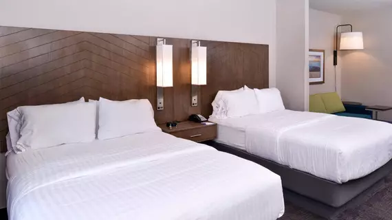 Holiday Inn Express and Suites Bryant Benton Area | Arkansas - Little Rock (ve civarı) - Bryant