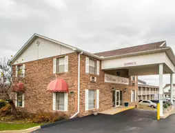 Econo Lodge Inn & Suites Lake Of The Ozarks | Missouri - Osage Beach (ve civarı) - Osage Beach