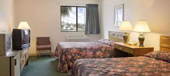 Super 8 by Wyndham Aransas Pass | Teksas - Corpus Christi (ve civarı) - Aransas Pass