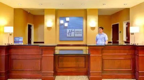 Holiday Inn Express Hotel & Suites Millington-Memphis Area | Tennessee - Memphis (ve civarı) - Millington