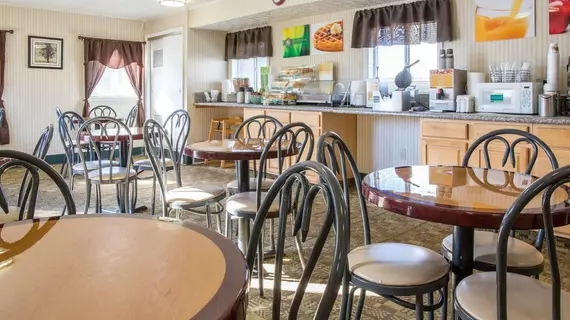 Quality Inn Northwest | Kentucky - Lexington (ve civarı) - Lexington