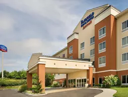 Fairfield Inn and Suites Cleveland | Tennessee - Chattanooga (ve civarı) - Cleveland