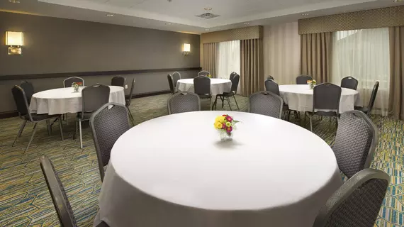 Hampton Inn & Suites Syracuse/Carrier Circle | New York - Syracuse (ve civarı) - East Syracuse