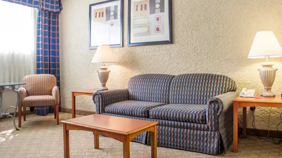 Econo Lodge Broken Arrow | Oklahoma - Tulsa (ve civarı) - Broken Arrow