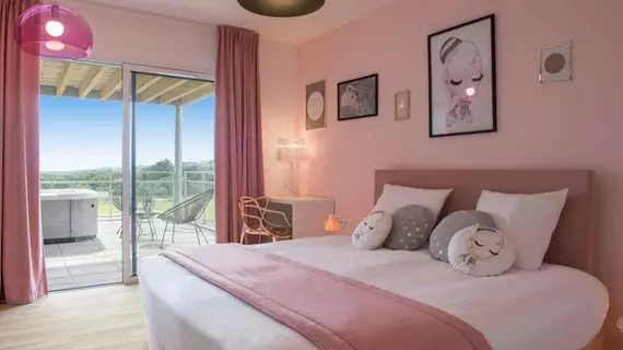 Best Western Omnubo | Pays de la Loire - Vendee (bölüm) - Les Epesses