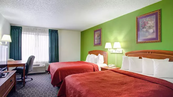 Quality Inn & Suites Austin Airport | Teksas - Austin (ve civarı) - Del Valle