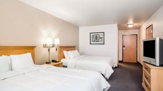 Baymont Inn & Suites Indianapolis Northeast | Indiana - Indianapolis (ve civarı) - Indianapolis