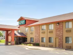 Quality Inn Broken Arrow | Oklahoma - Tulsa (ve civarı) - Broken Arrow