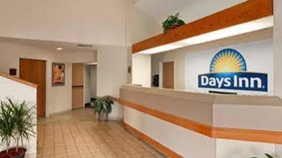 Days Inn Olathe Medical Center | Kansas - Kansas City (ve civarı) - Olathe