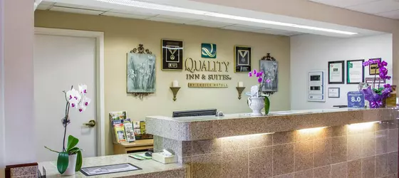 Quality Inn & Suites Longview | Washington - Kelso - Longview (ve civarı) - Longview