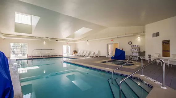 Comfort Inn Fond Du Lac | Wisconsin - Fond du Lac