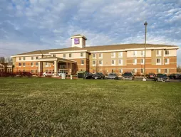 Sleep Inn & Suites Madison | Wisconsin - Madison (ve civarı) - Madison