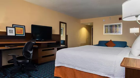 Fairfield Inn Myrtle Beach North | Güney Karolayna - Myrtle Plajı (ve civarı) - Myrtle Beach