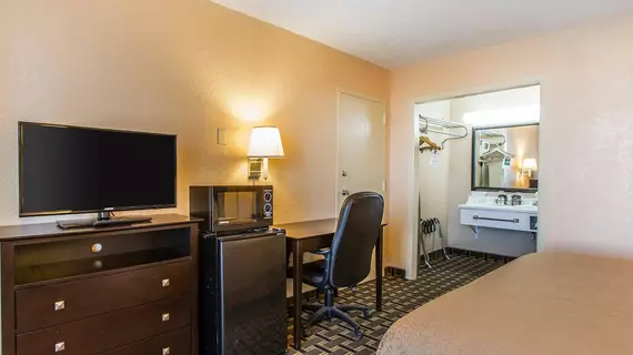 Quality Inn Ada | Oklahoma - Ada