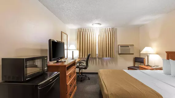 Econo Lodge Inn & Suites Clinton | Oklahoma - Elk City (ve civarı) - Clinton