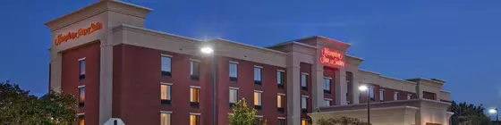 Hampton Inn & Suites Smithfield | Virginia - Norfolk - Virginia Beach (ve civarı) - Smithfield