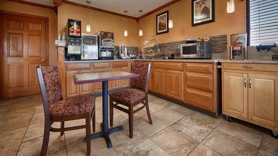 Best Western Martinsville Inn | Indiana - Indianapolis (ve civarı) - Martinsville