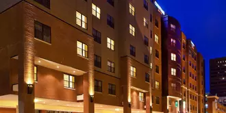 Courtyard by Marriott Syracuse Downtown at Armory Square