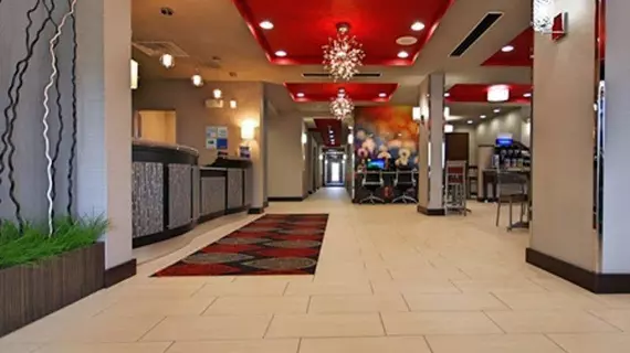 Holiday Inn Express and Suites Oklahoma City North | Oklahoma - Oklahoma City (ve civarı) - Oklahoma