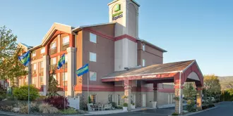 Holiday Inn Express Wenatchee