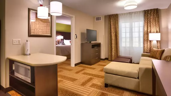 Staybridge Suites Cheyenne | Wyoming - Cheyenne (ve civarı) - Cheyenne