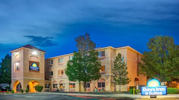 Days Inn and Suites Airport Albuquerque | New Mexico - Albuquerque (ve civarı) - Albuquerque