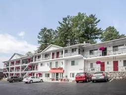 Baymont by Wyndham Lake George | New York - George Gölü (ve civarı) - Lake George