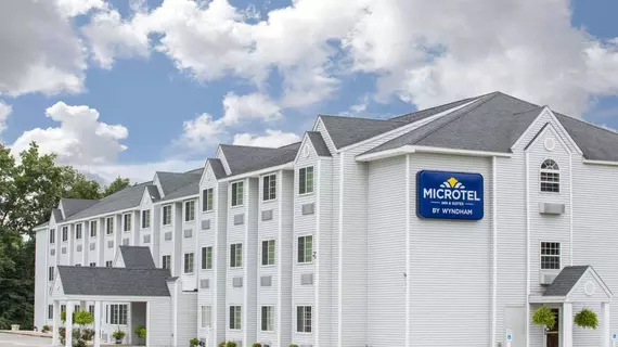 MICROTEL INN & SUITES BY WYNDHAM GASSAWAY /SUTTON | Batı Virginia - Sutton (ve civarı) - Gassaway