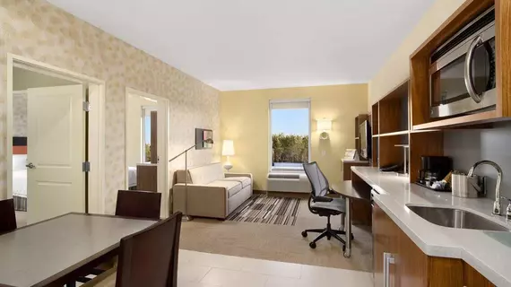 Home2 Suites Fayetteville | Kuzey Karolayna - Fayetteville (ve civarı) - Fayetteville