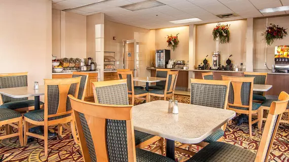 Comfort Inn & Suites Klamath Falls | Oregon - Klamath Gölü (ve civarı) - Klamath Falls - Altamont