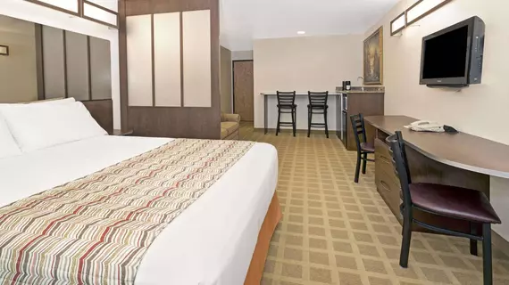 Microtel Inn & Suites Cheyenne | Wyoming - Cheyenne (ve civarı) - Cheyenne