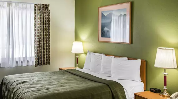 Quality Inn Hudson | Wisconsin - Hudson (ve civarı) - Hudson