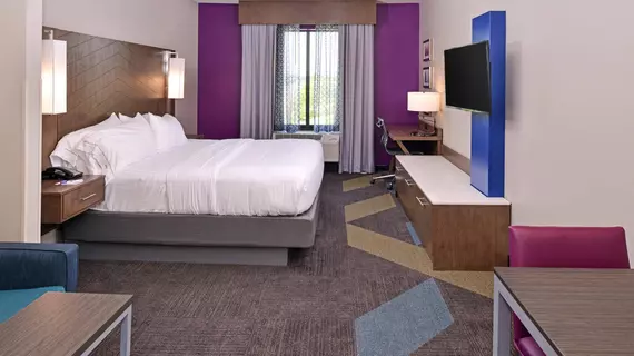 Holiday Inn Express and Suites Bryant Benton Area | Arkansas - Little Rock (ve civarı) - Bryant