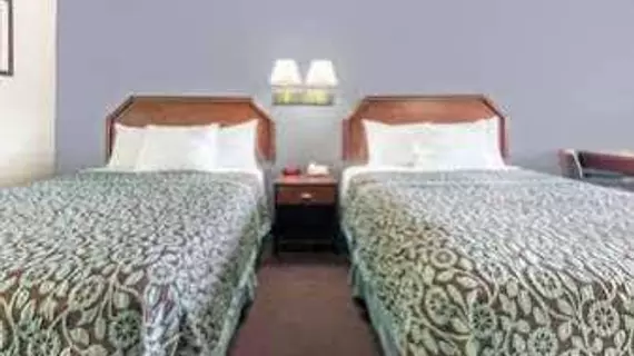 Days Inn Ruidoso Downs | New Mexico - Ruidoso (ve civarı) - Ruidoso Downs