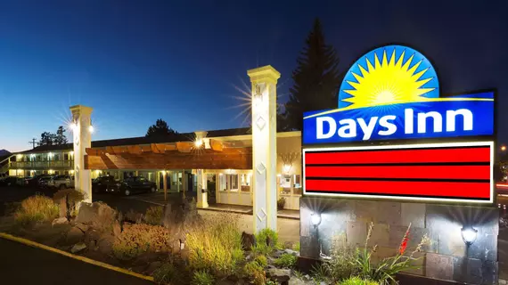 Days Inn Bend | Oregon - Bend (ve civarı) - Bend