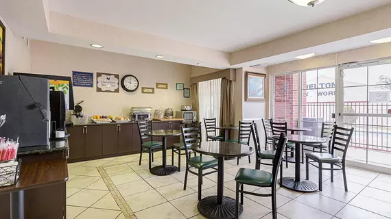 MAINSTAY SUITES TEXAS MEDICAL CENTER/RELIANT PARK | Teksas - Houston (ve civarı) - Houston