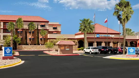 Wyndham El Paso Airport and Water Park | Teksas - El Paso (ve civarı) - El Paso