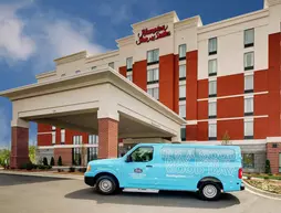 Hampton Inn & Suites Greenville Airport | Güney Karolayna - Greenville - Spartanburg (ve civarı) - Greenville