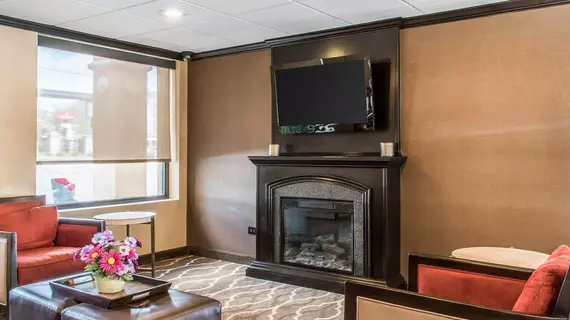 Comfort Inn Clarks Summit | Pensilvanya - Scranton (ve civarı) - Clarks Summit