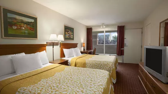 Days Inn Alexandria | Virginia - İskenderiye