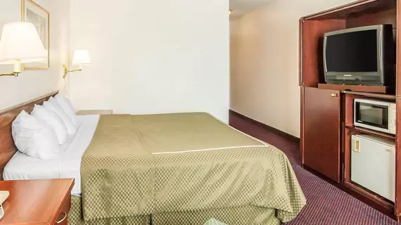 Rodeway Inn and Suites Portland | Oregon - Portland (ve civarı) - Portland