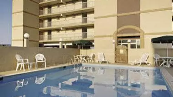 Travelodge Suites Virginia Beach Oceanfront | Virginia - Norfolk - Virginia Beach (ve civarı) - Virginia Beach