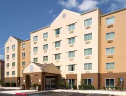 Fairfield Inn & Suites San Antonio Airport/North Star Mall | Teksas - San Antonio (ve civarı) - San Antonio - Kuzey San Antonio - SAT Havalimanı