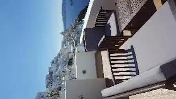 PANORAMA STUDIO and SUITES | Ege Adaları - Santorini