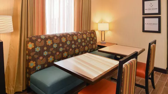 Hampton Inn & Suites Douglas | Wyoming - Douglas