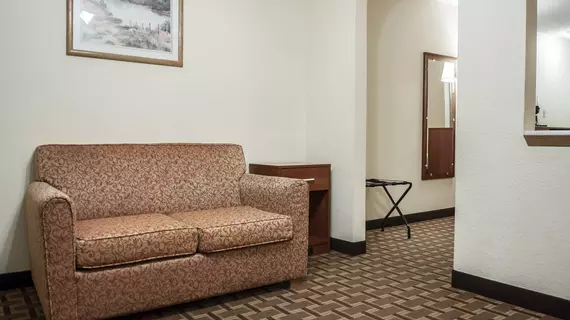 Econo Lodge Midtown Albuquerque | New Mexico - Albuquerque (ve civarı) - Albuquerque - Albuquerque Merkezi