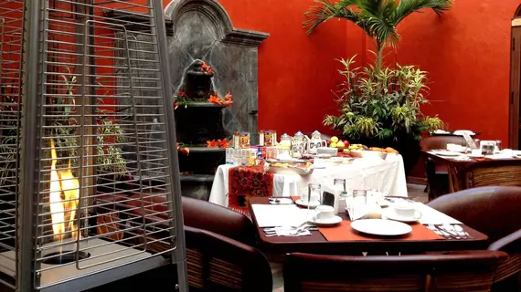 Hotel Río Queretaro | Queretaro - Queretaro (ve civarı) - Queretaro - Queretaro Şehir Merkezi